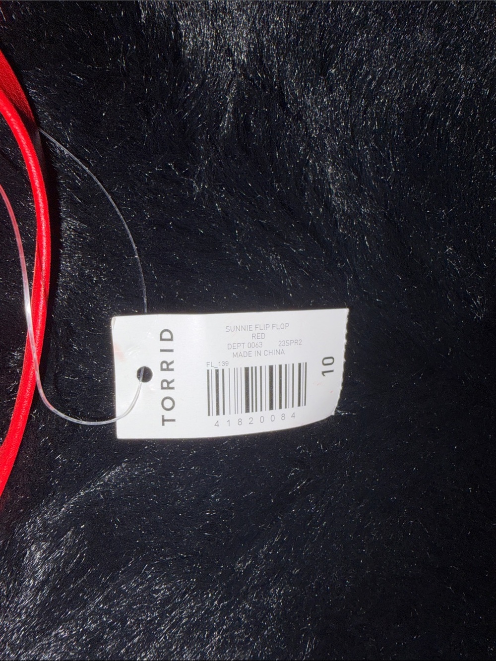 torrid Bright Red Minimalist Flip Sandals - Picture 4 of 5